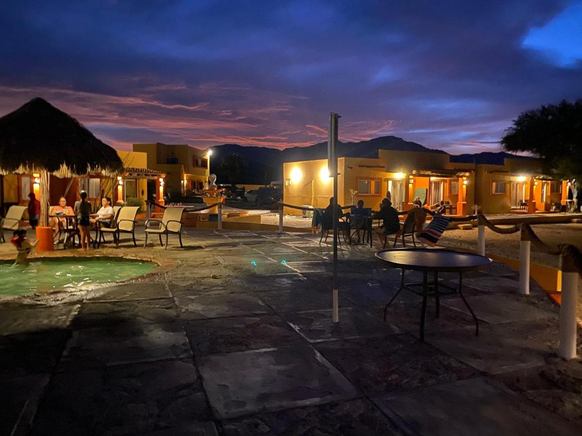 Los Vientos Hotel Bahia de Los Angeles Екстериор снимка