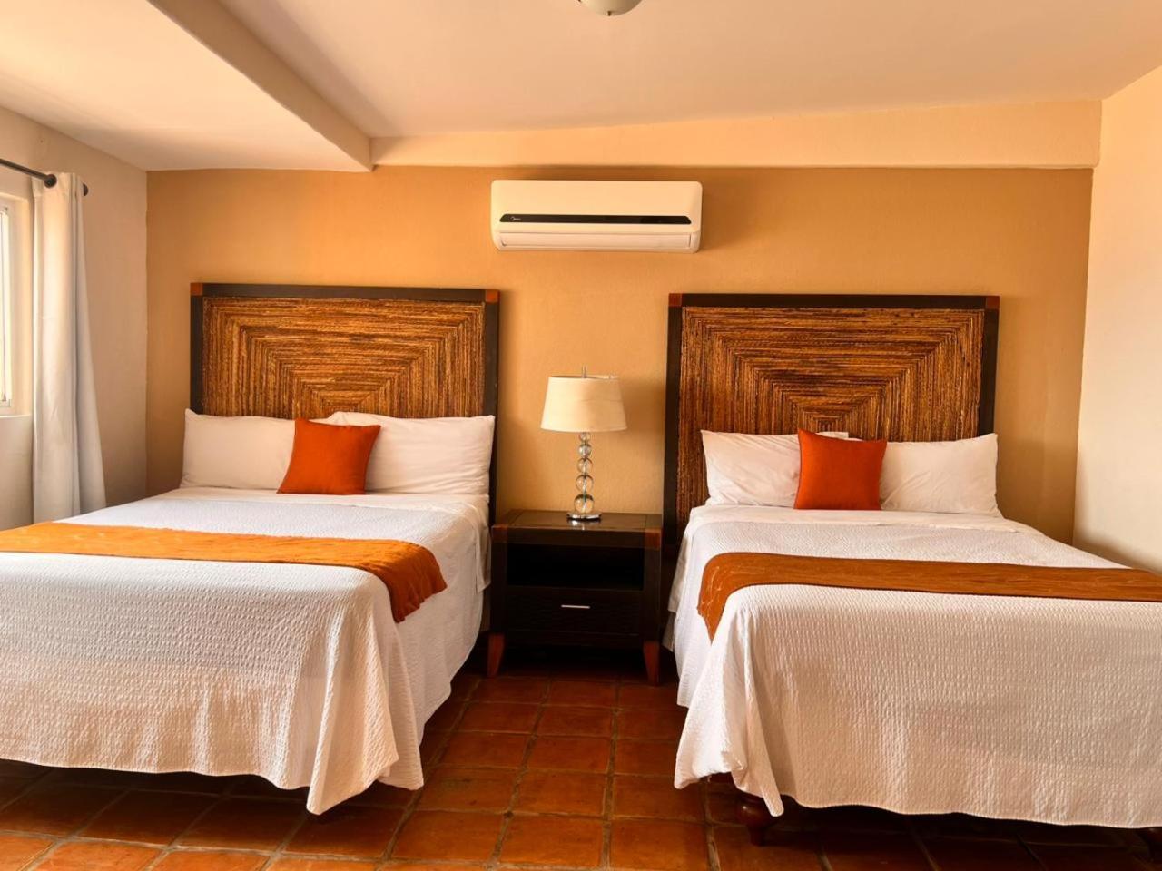 Los Vientos Hotel Bahia de Los Angeles Екстериор снимка