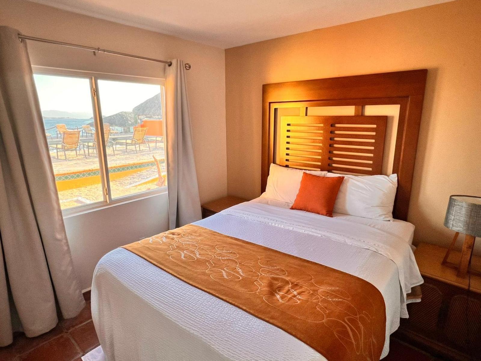 Los Vientos Hotel Bahia de Los Angeles Екстериор снимка